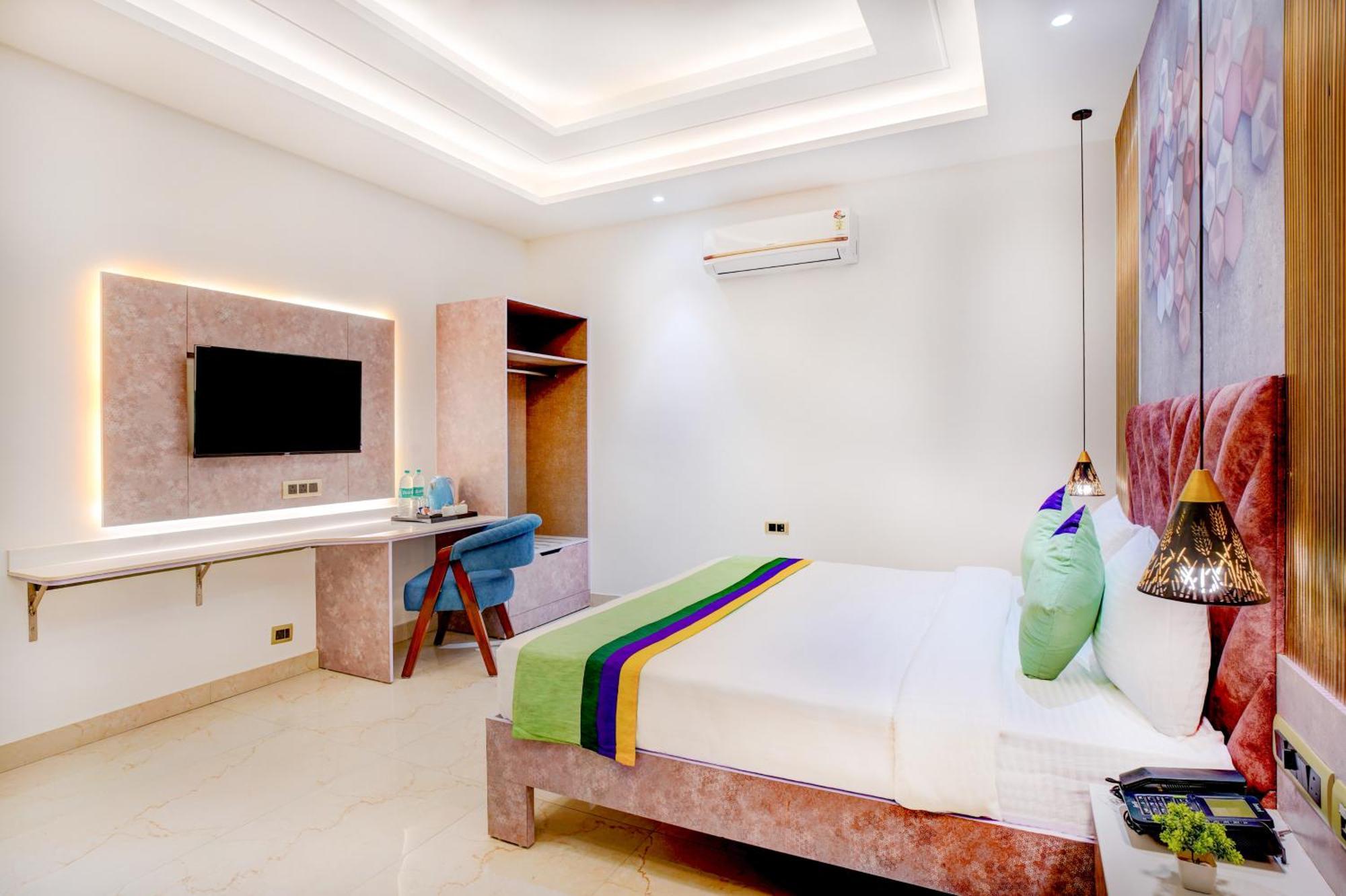 Treebo Corporate Inn Нойда Екстер'єр фото